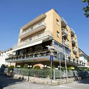 Luca , Rimini Italia